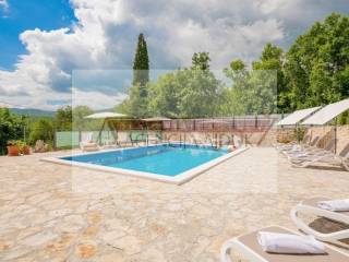 Vila, Prodaja, Imotski, Imotski