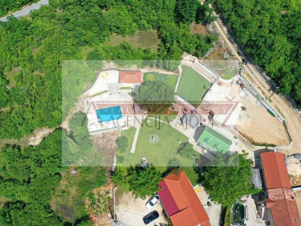 Vila, Prodaja, Imotski, Imotski