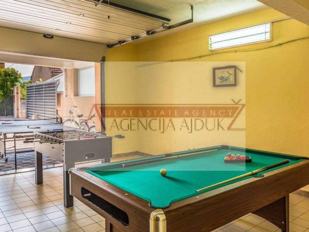Vila, Prodaja, Imotski, Imotski