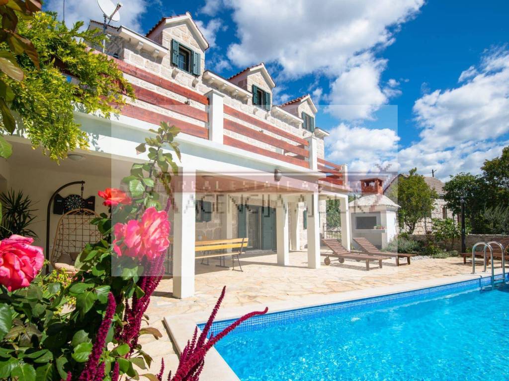 Vila, Prodaja, Imotski, Imotski