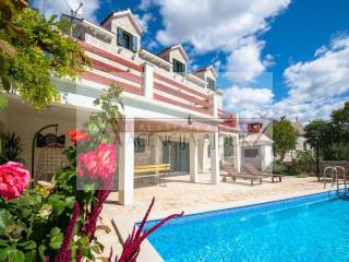 Vila, Prodaja, Imotski, Imotski