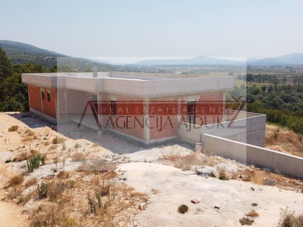 Vila, Prodaja, Imotski, Imotski