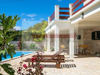Vila, Prodaja, Imotski, Imotski