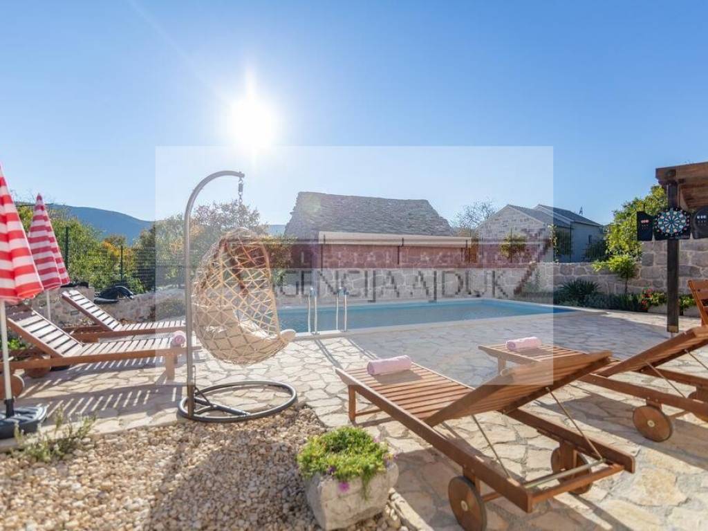 Vila, Prodaja, Imotski, Imotski