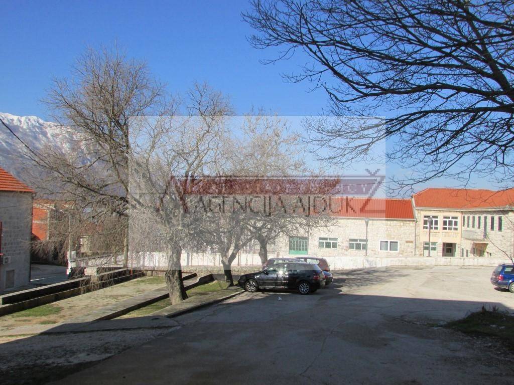Stan, Prodaja, Zagvozd