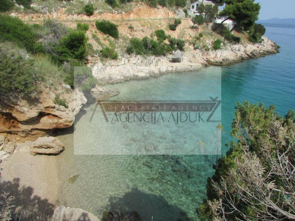 Poljoprivredno zemljiste, Prodaja, Bol, Bol