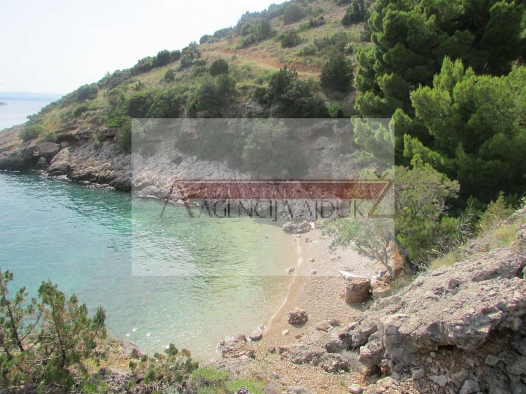 Poljoprivredno zemljiste, Prodaja, Bol, Bol