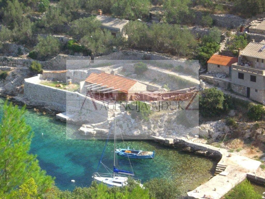 Zemljiste, Prodaja, Vela luka