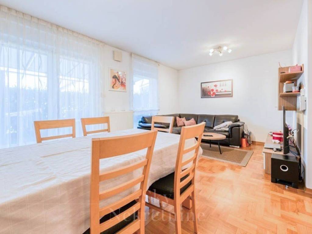 Flat in a building, Sale, Zagreb, Sesvete