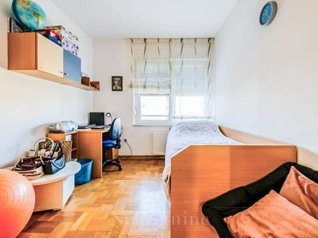 Flat in a building, Sale, Zagreb, Sesvete