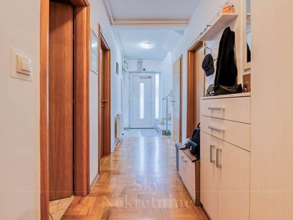 Flat in a building, Sale, Zagreb, Sesvete