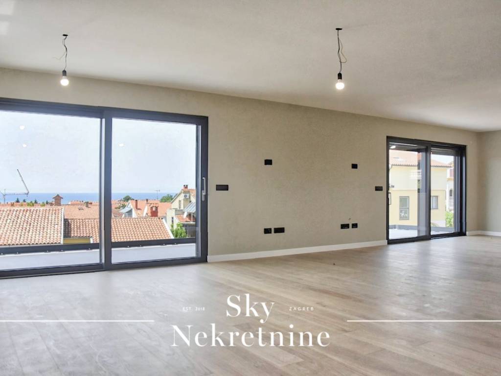 Flat in a building, Sale, Poreč, Poreč