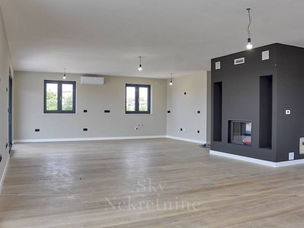Flat in a building, Sale, Poreč, Poreč