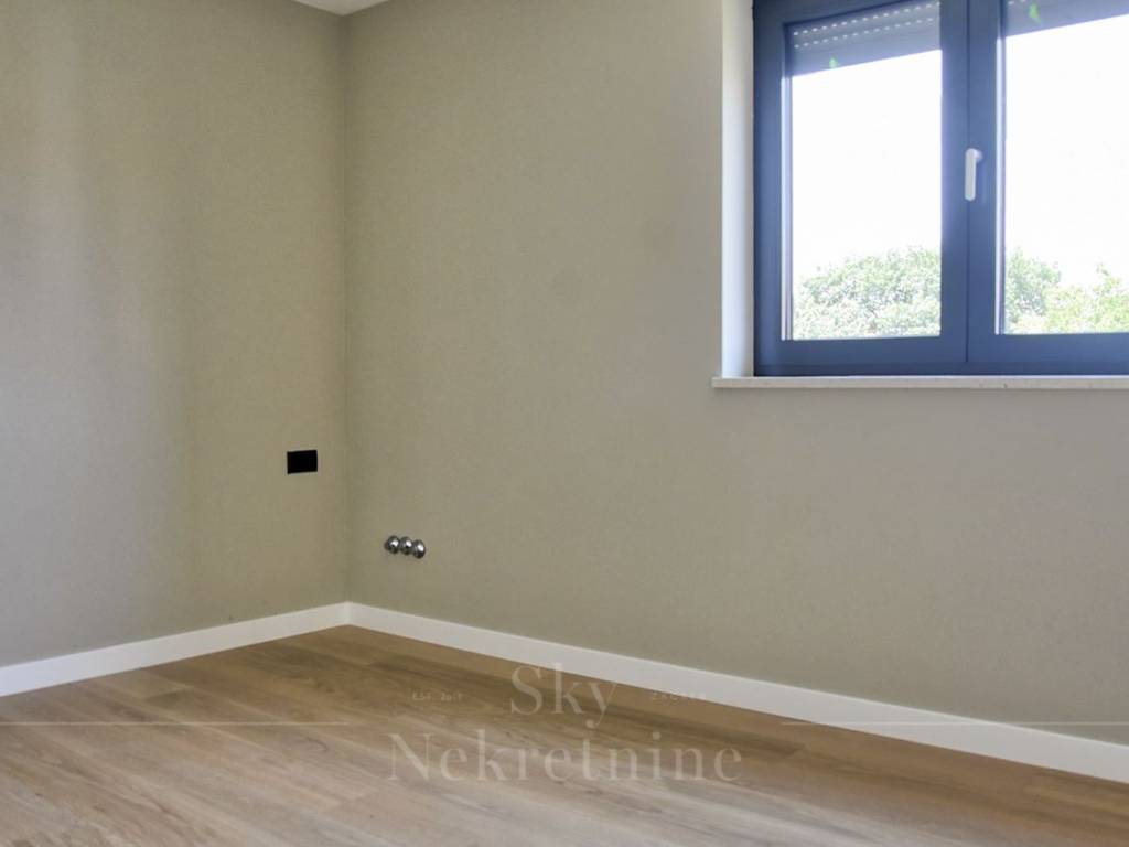Flat in a building, Sale, Poreč, Poreč