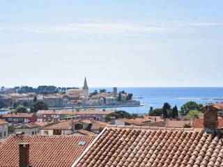 Flat in a building, Sale, Poreč, Poreč