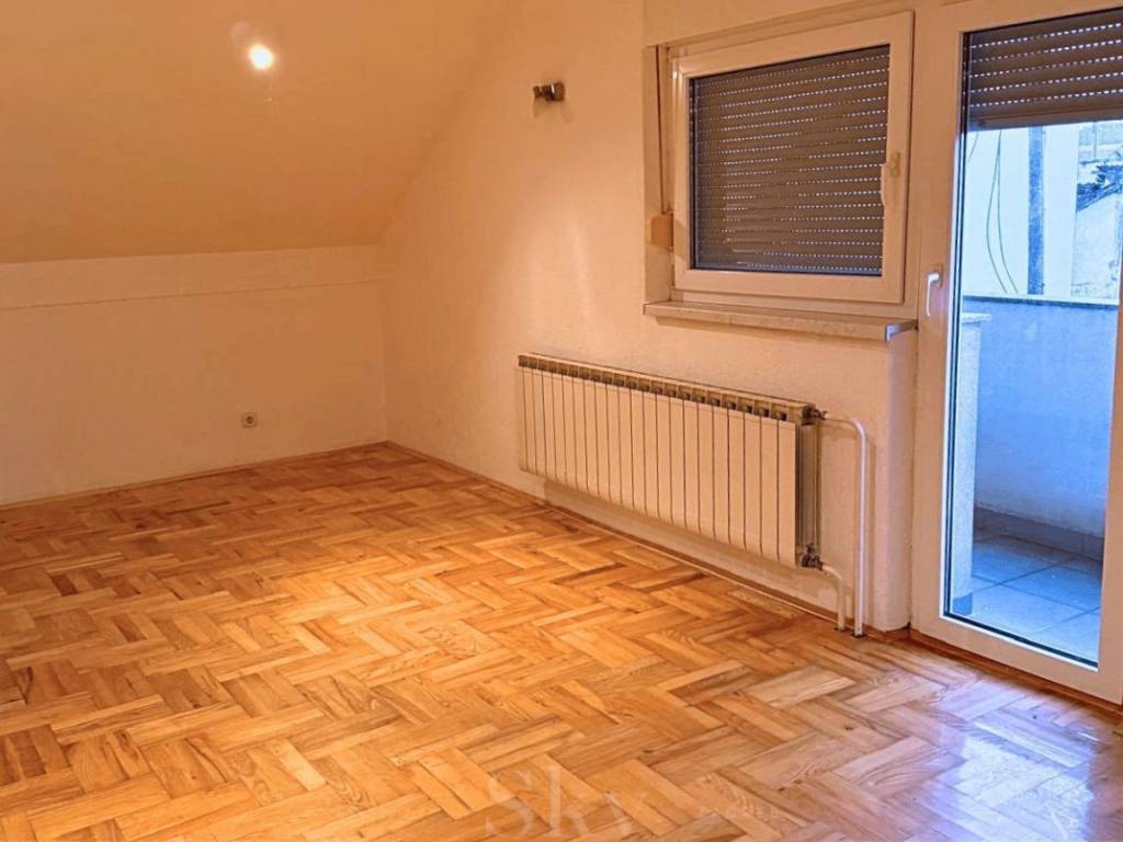Samostojeca kuca, Prodaja, Zagreb, Pešcenica - Žitnjak