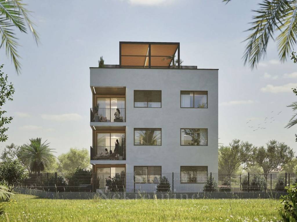 Flat in a building, Sale, Nin, Nin