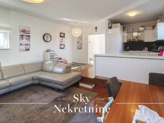 Flat in a building, Rent, Zagreb, Maksimir