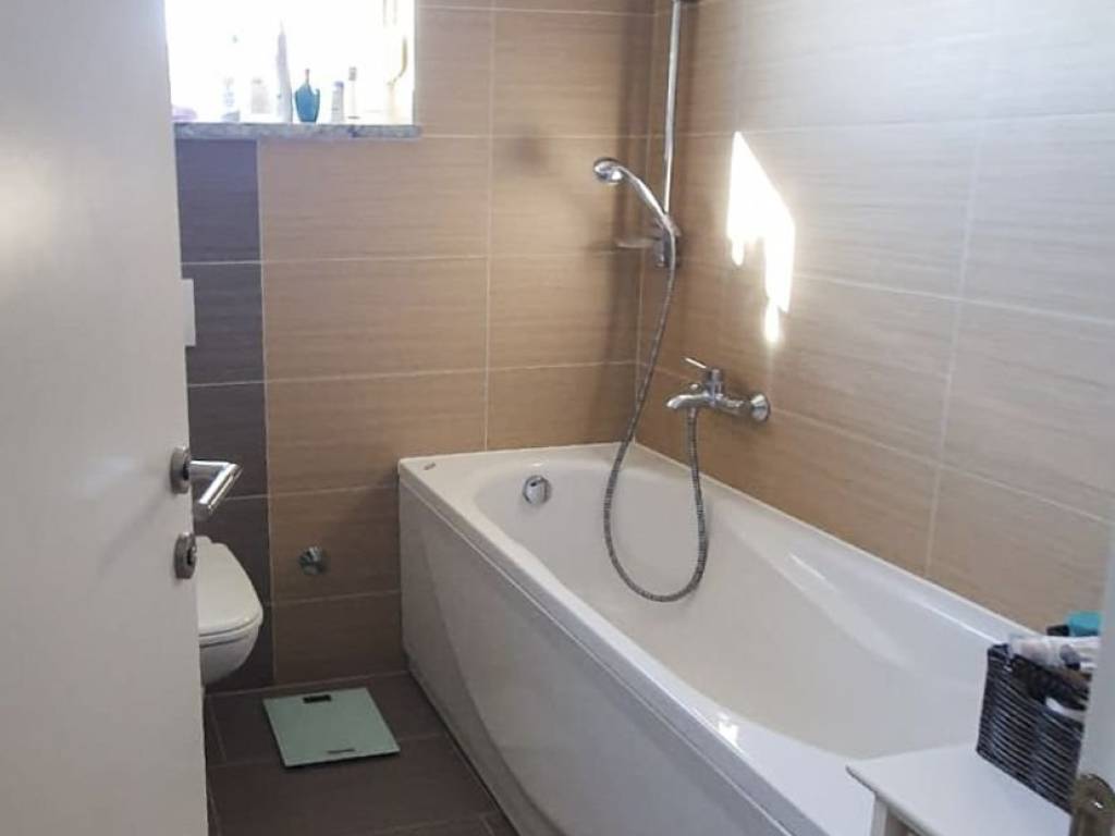 Flat in a building, Rent, Zagreb, Maksimir