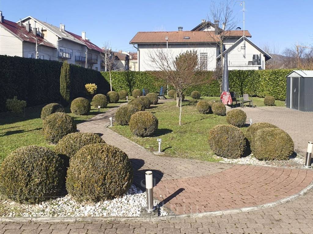 Flat in a building, Rent, Zagreb, Maksimir