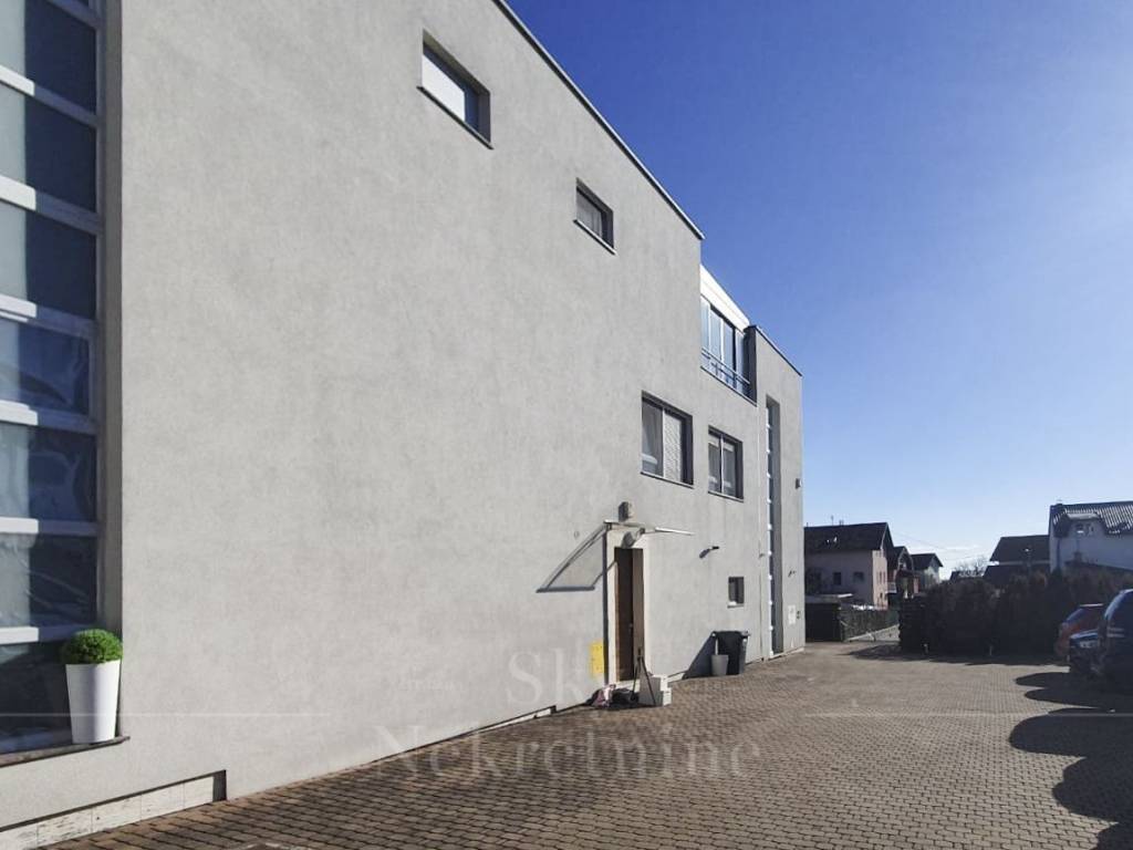 Flat in a building, Rent, Zagreb, Maksimir