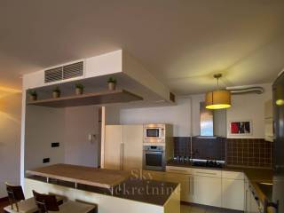 Flat in a building, Rent, Zagreb, Maksimir