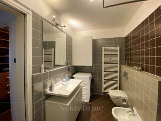 Flat in a building, Rent, Zagreb, Maksimir
