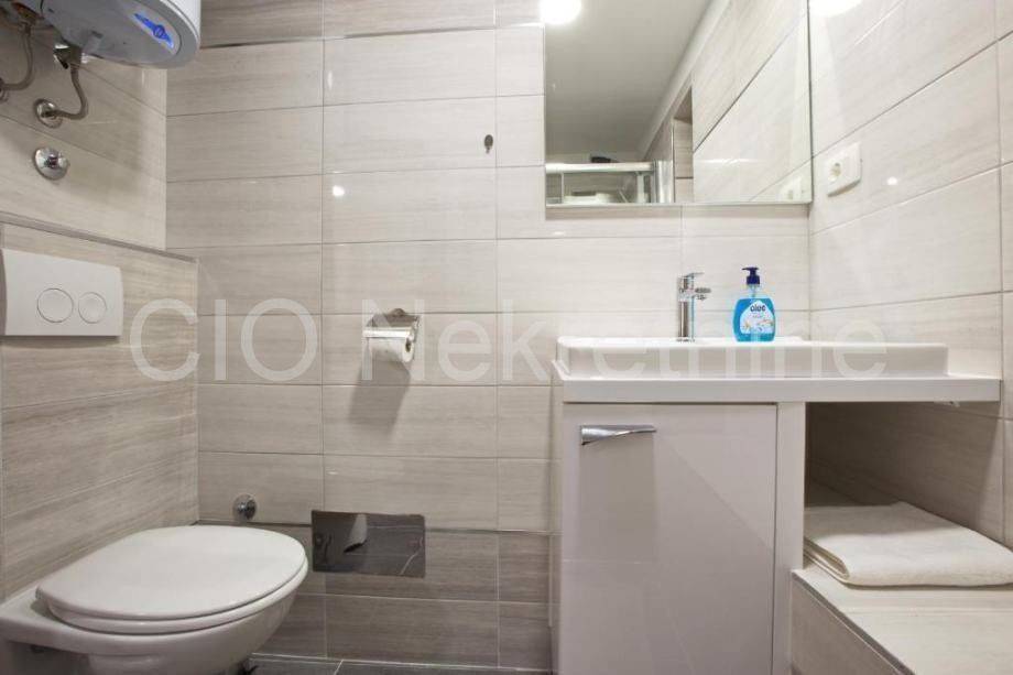 Flat in a building, Sale, Split, Split