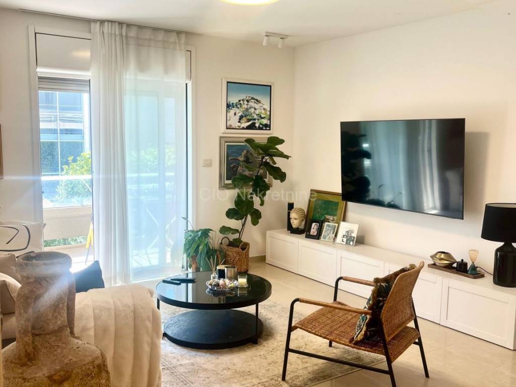 Flat in a building, Rent, Split, Split