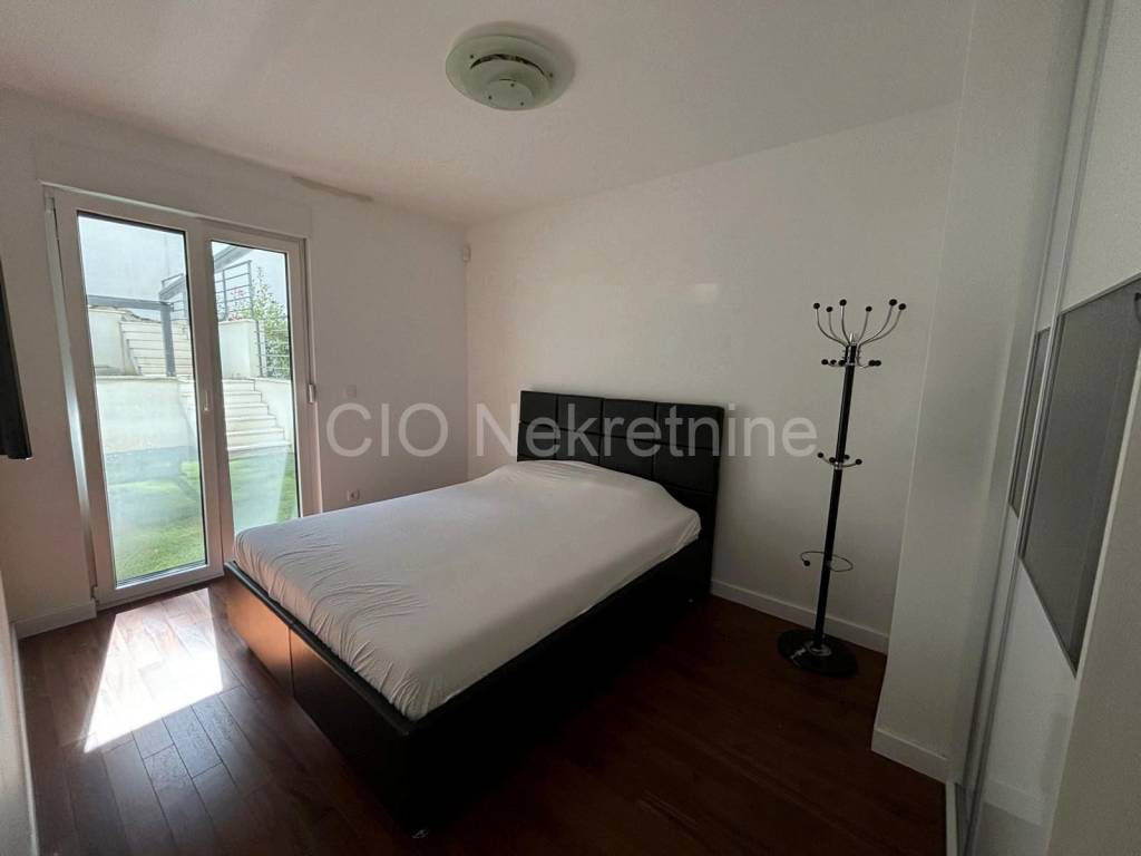 Flat in a new building, Sale, Split, Split