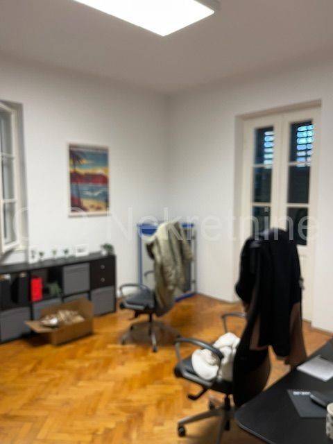 Flat in a building, Rent, Split, Split