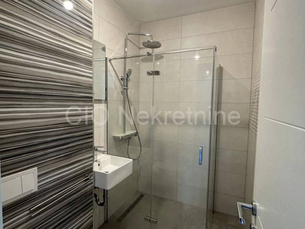 Flat in a new building, Sale, Split, Split