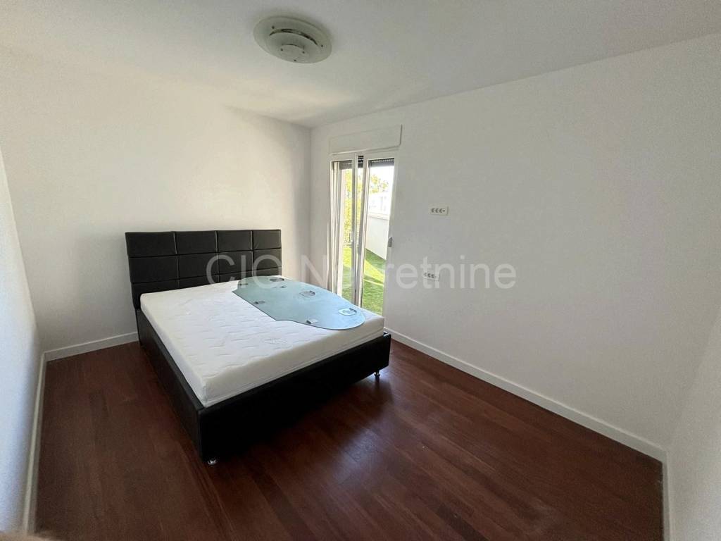 Flat in a new building, Sale, Split, Split