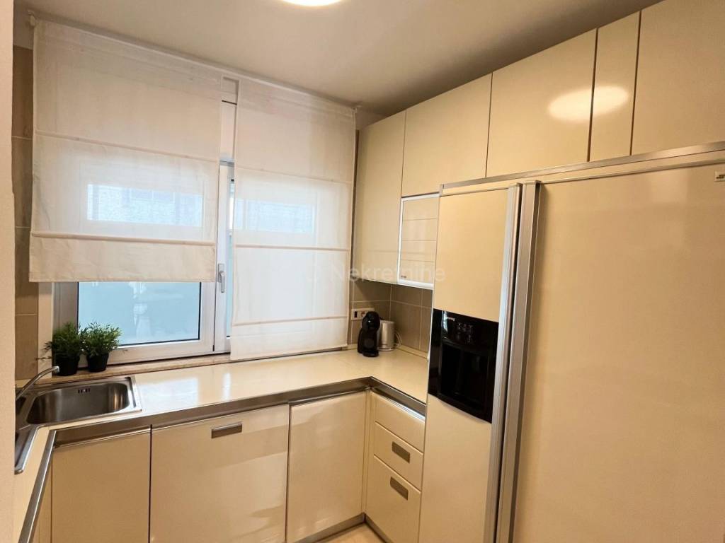 Flat in a building, Rent, Split, Split