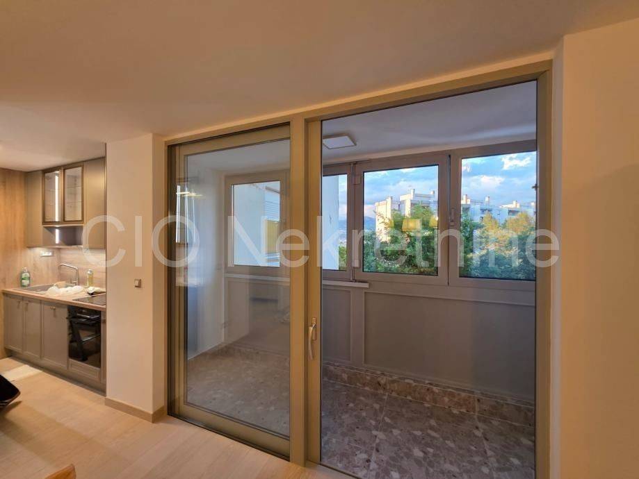 Flat in a building, Rent, Split, Split
