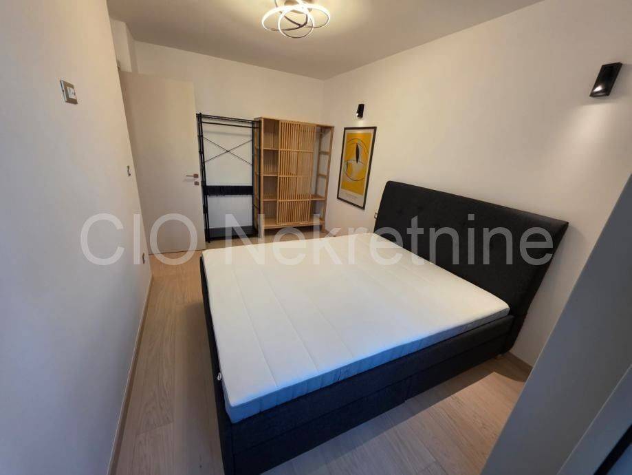 Flat in a building, Rent, Split, Split