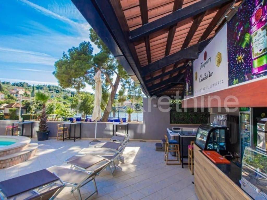 Hotel, Sale, Lumbarda, Lumbarda