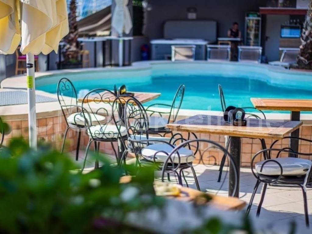 Hotel, Sale, Lumbarda, Lumbarda