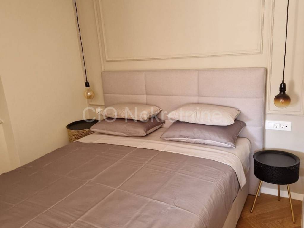 Flat in a building, Rent, Split, Split
