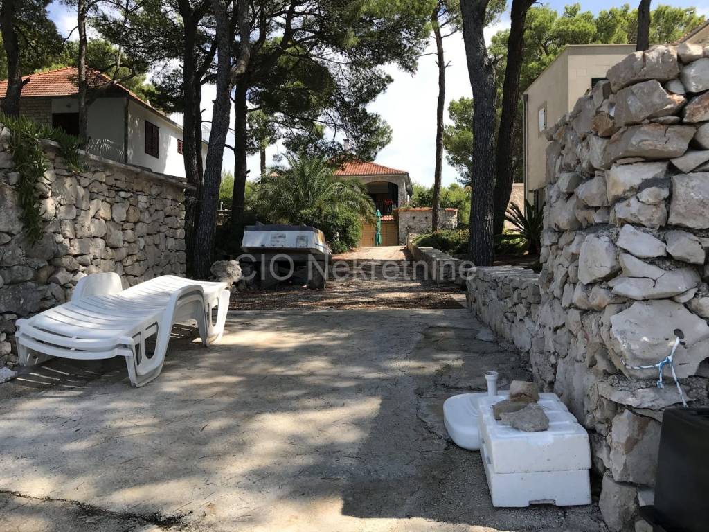 Detached house, Sale, Milna, Milna