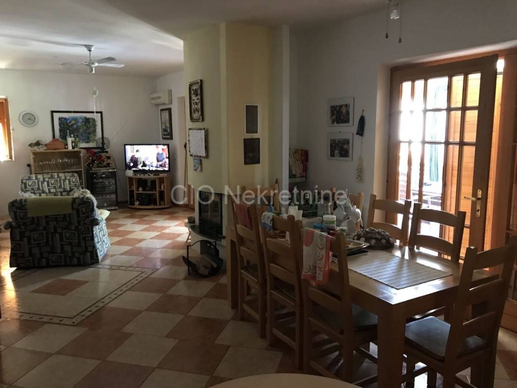 Detached house, Sale, Milna, Milna