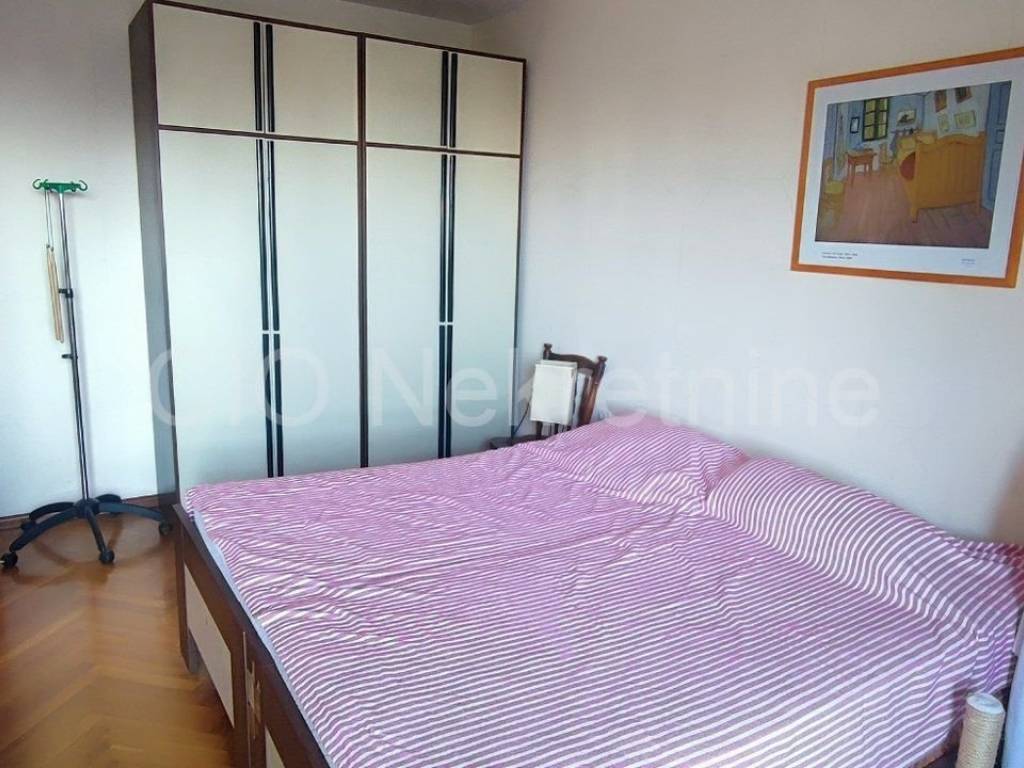 Flat in a building, Sale, Split, Split