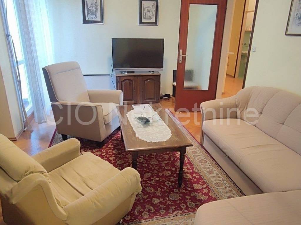 Flat in a building, Sale, Split, Split