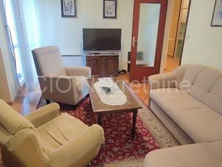 Flat in a building, Sale, Split, Split