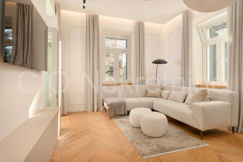 Flat in a building, Rent, Split, Split