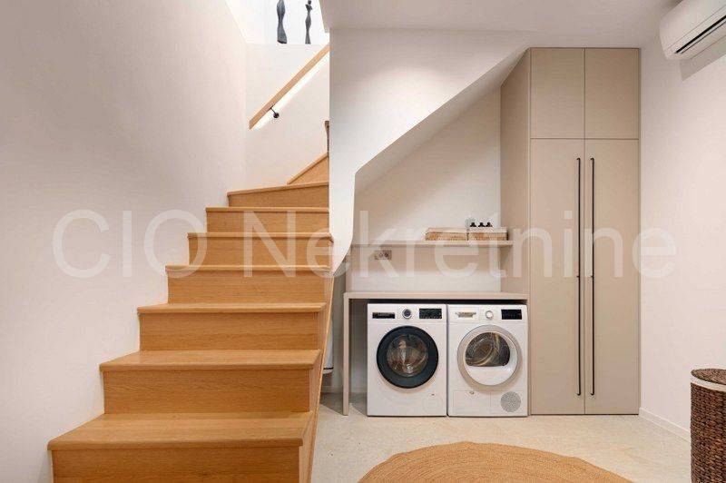 Flat in a building, Rent, Split, Split