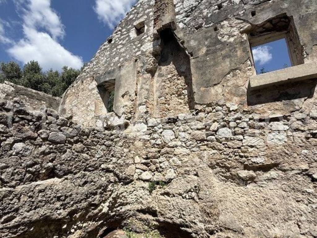 Stone house, Sale, Bol, Bol