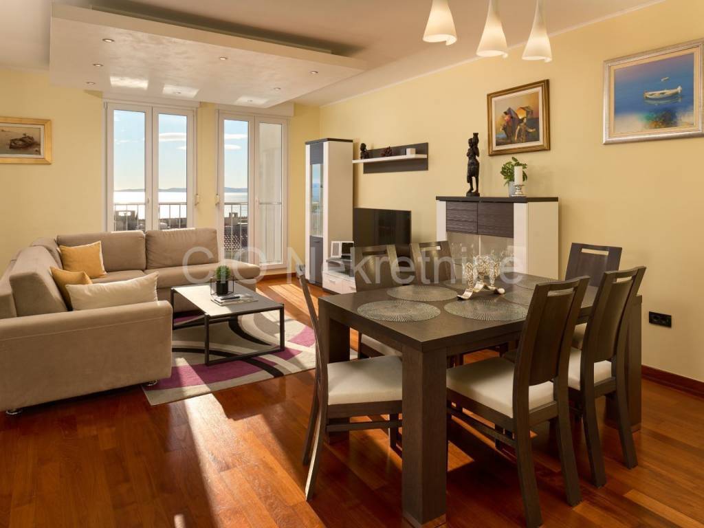 Flat in a building, Sale, Split, Split