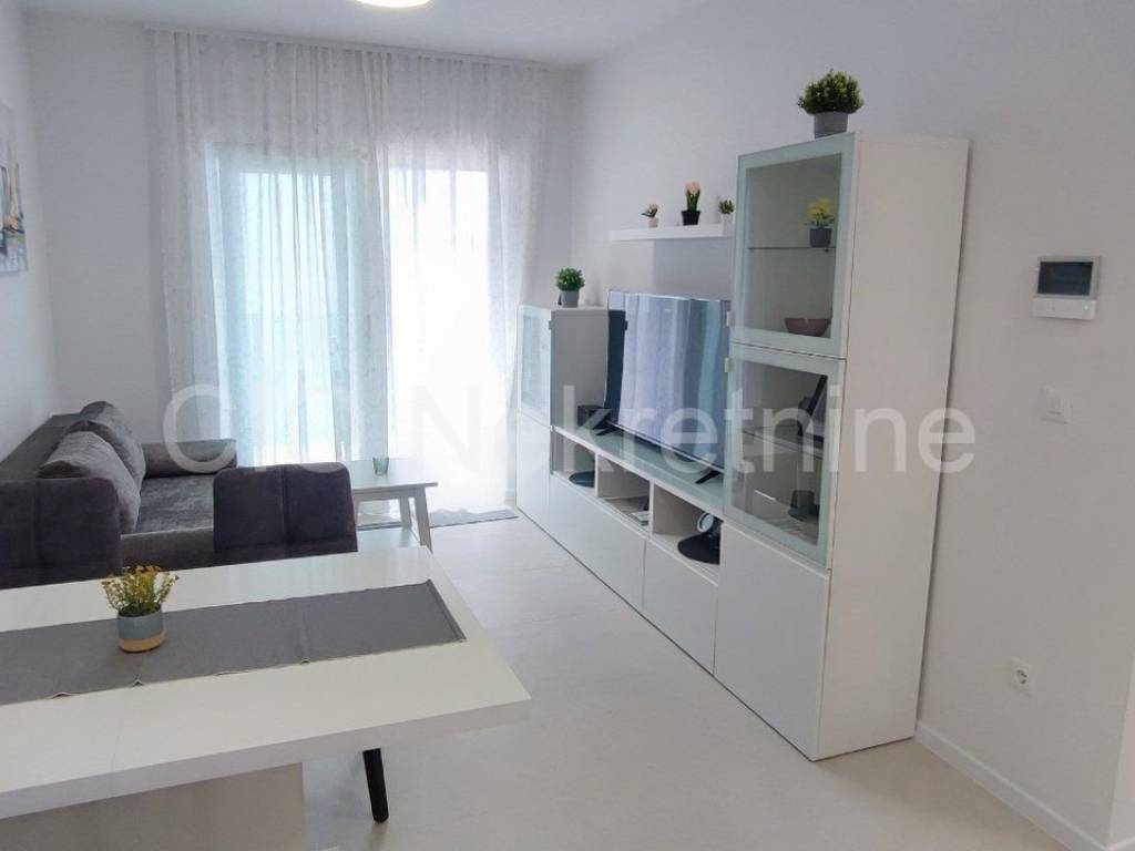 Flat in a new building, Rent, Split, Split