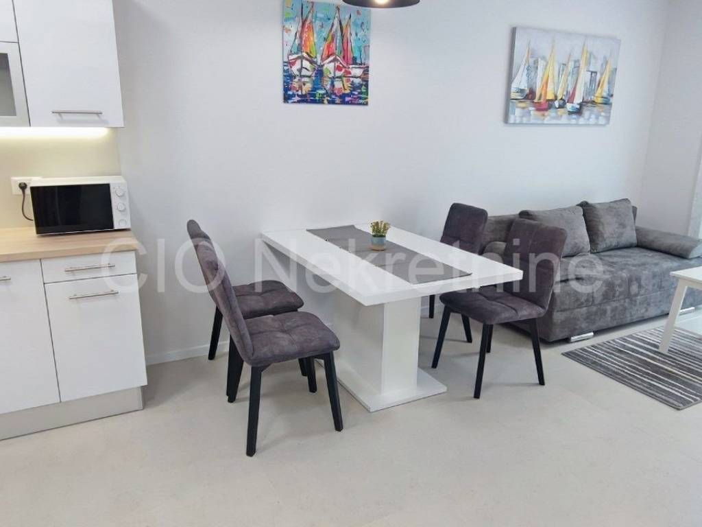 Flat in a new building, Rent, Split, Split